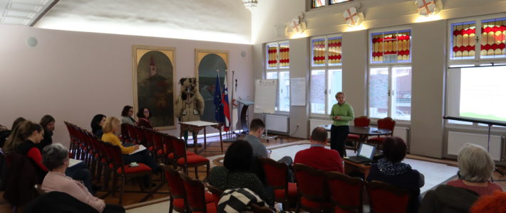 Delavnica »Lahko bi delovali tudi… na vrtu!« Delavnica »Lahko bi delovali tudi… na vrtu!«